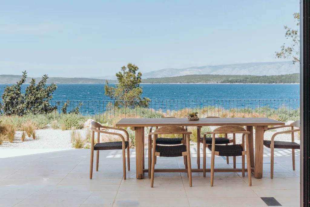 Modern Villa with Heated Pool in Stari Grad