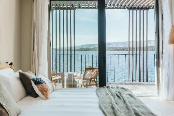 Modern Villa with Heated Pool in Stari Grad