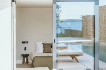 Modern Villa with Heated Pool in Stari Grad