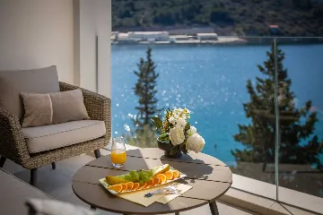 Seaside Family Villa with Pool in Vela Luka