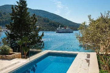 Seaside Family Villa with Pool in Vela Luka