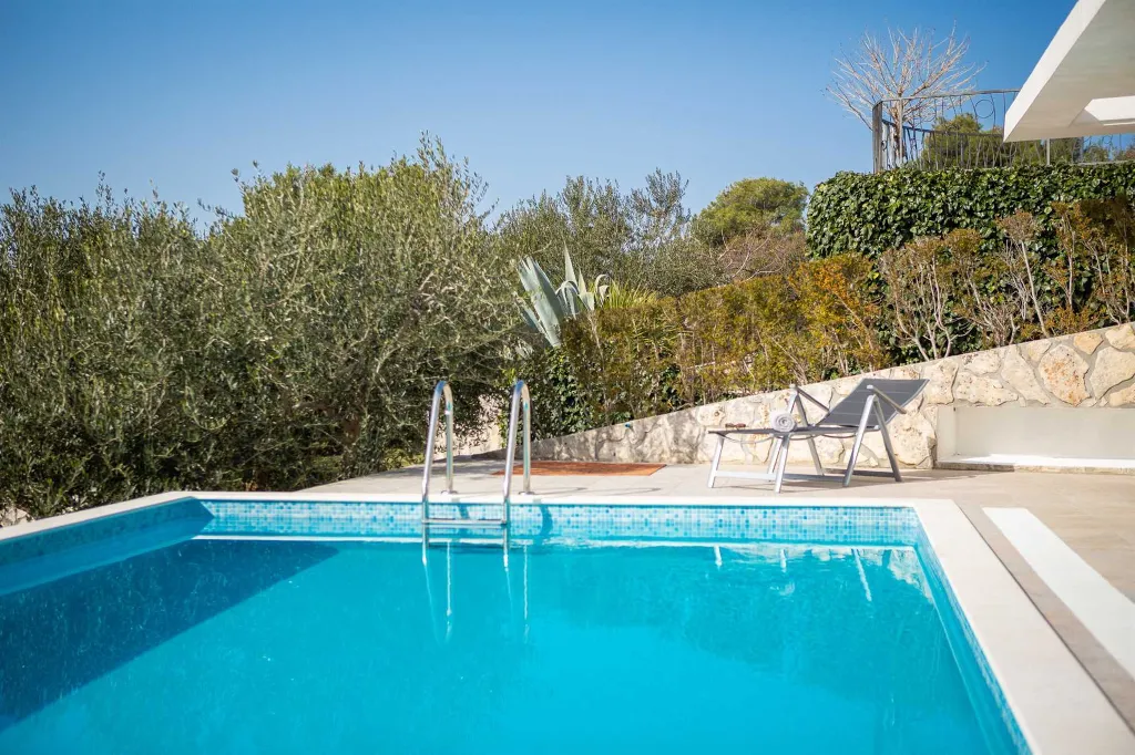 Private Pool Villa with Garden in Žaborić