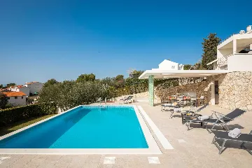 Private Pool Villa with Garden in Žaborić