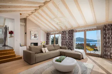 Private Pool Villa with Garden in Žaborić