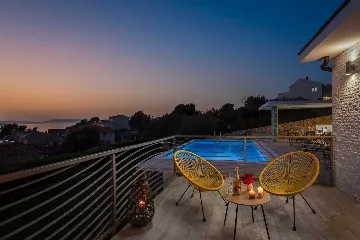 Private Pool Villa with Garden in Žaborić