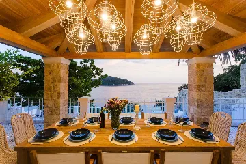 Heritage Stone Villa with Heated Pool in Dubrovnik