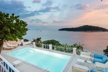 Heritage Stone Villa with Heated Pool in Dubrovnik