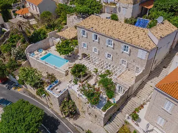 Heritage Stone Villa with Heated Pool in Dubrovnik