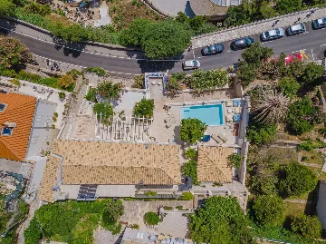 Heritage Stone Villa with Heated Pool in Dubrovnik