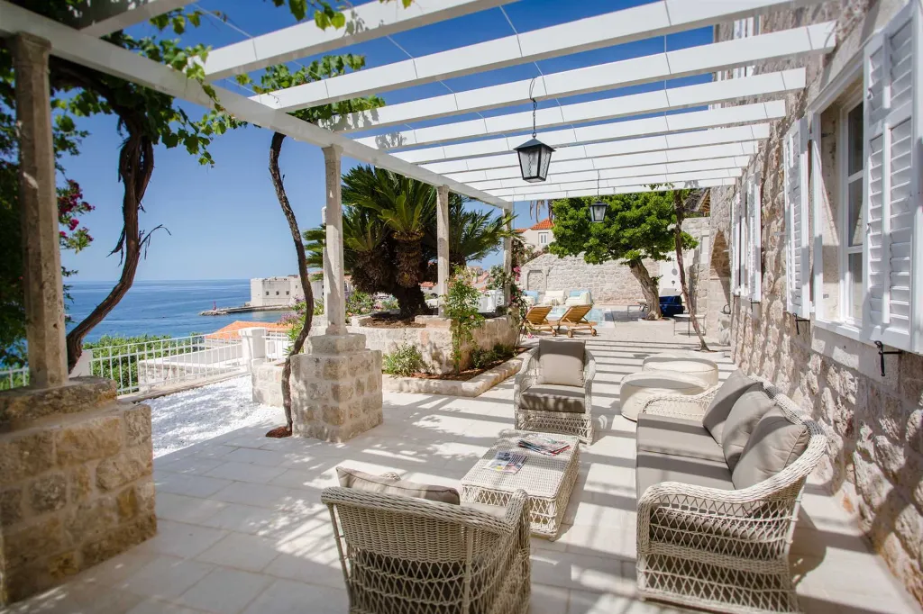 Heritage Stone Villa with Heated Pool in Dubrovnik