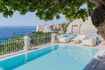 Heritage Stone Villa with Heated Pool in Dubrovnik