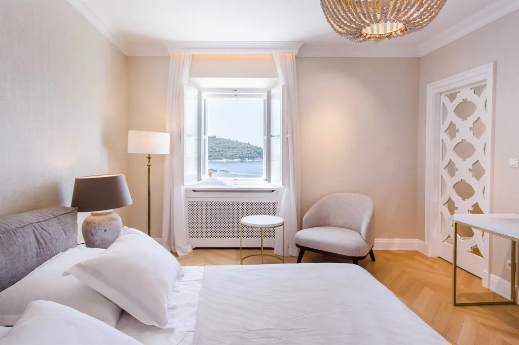 Heritage Stone Villa with Heated Pool in Dubrovnik
