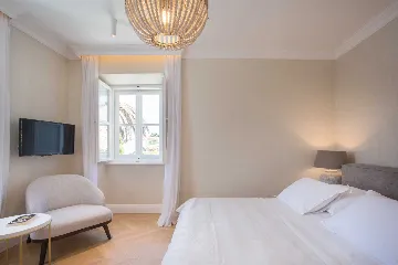 Heritage Stone Villa with Heated Pool in Dubrovnik