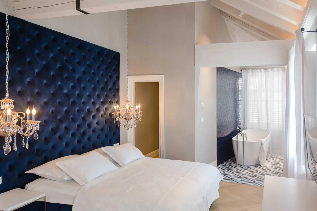 Heritage Stone Villa with Heated Pool in Dubrovnik