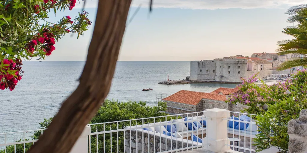 Heritage Stone Villa with Heated Pool in Dubrovnik