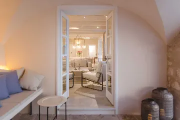 Heritage Stone Villa with Heated Pool in Dubrovnik