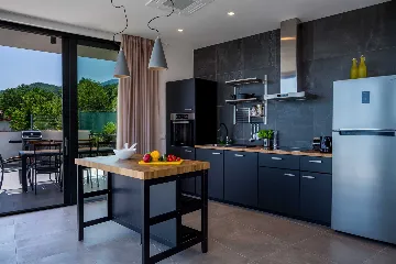 Spacious 5-Bedroom Villa with Infinity Pool in Opatija