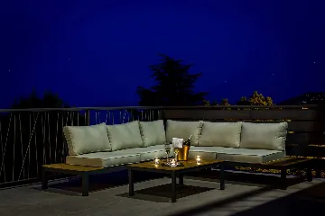 Spacious 5-Bedroom Villa with Infinity Pool in Opatija