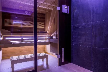 Spacious 5-Bedroom Villa with Infinity Pool in Opatija