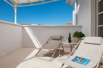 Contemporary Villa Retreat with Pool in Vabriga