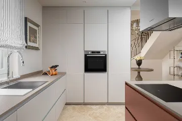 Elegant 4-Bedroom Villa with Pool in Vabriga