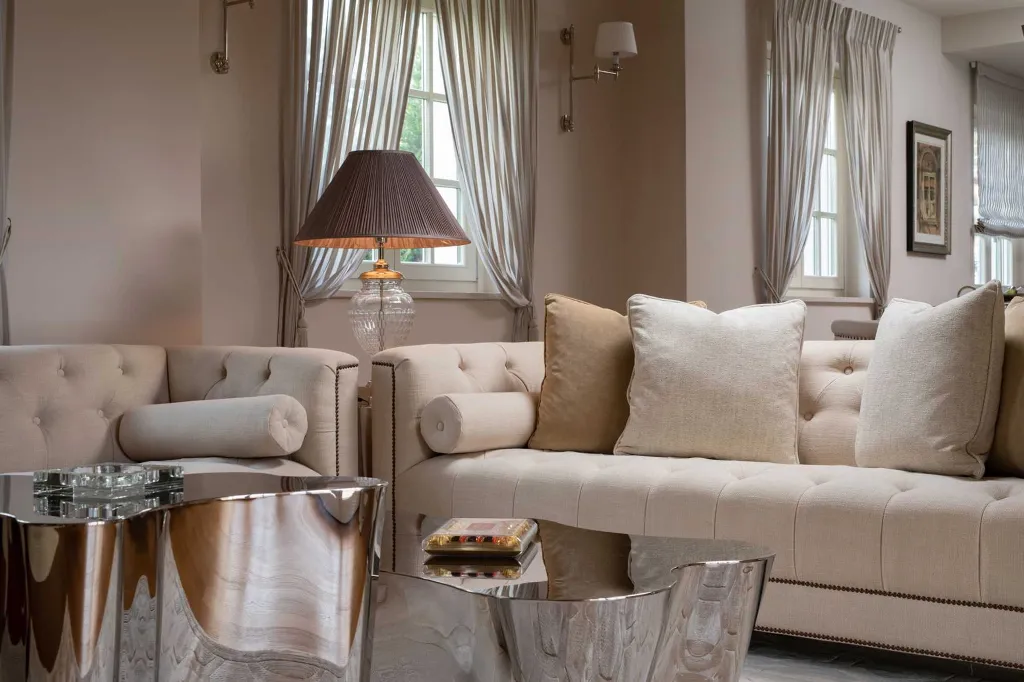Elegant 4-Bedroom Villa with Pool in Vabriga