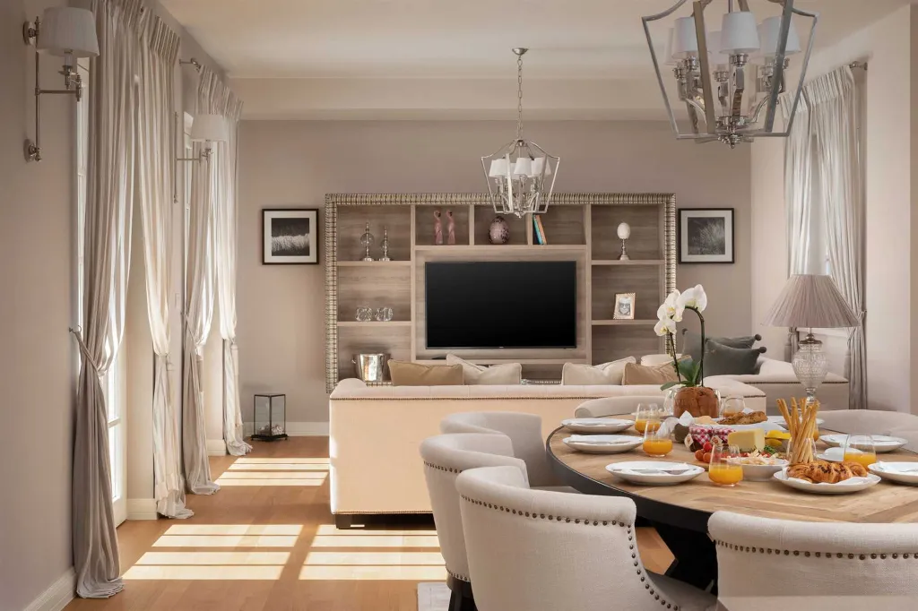 Elegant 4-Bedroom Villa with Pool in Vabriga