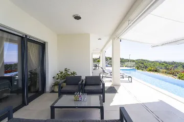 Panorama Infinity Villa with Pool, Primošten