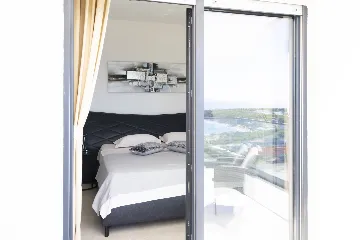 Panorama Infinity Villa with Pool, Primošten