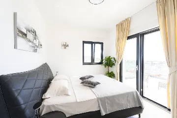 Panorama Infinity Villa with Pool, Primošten