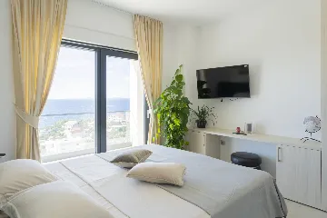 Panorama Infinity Villa with Pool, Primošten