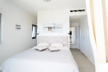 Panorama Infinity Villa with Pool, Primošten