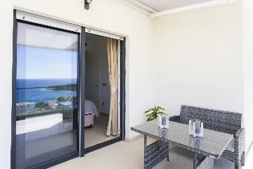 Panorama Infinity Villa with Pool, Primošten