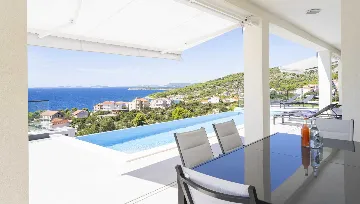 Panorama Infinity Villa with Pool, Primošten