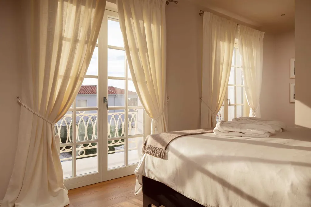 Elegant 4-Bedroom Villa with Pool in Vabriga