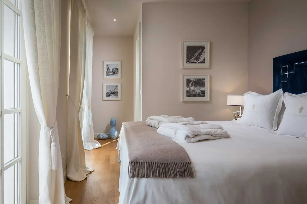 Elegant 4-Bedroom Villa with Pool in Vabriga