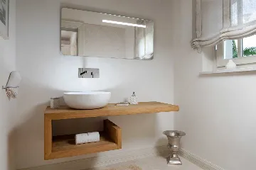 Elegant 4-Bedroom Villa with Pool in Vabriga