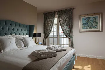 Elegant 4-Bedroom Villa with Pool in Vabriga, Istria