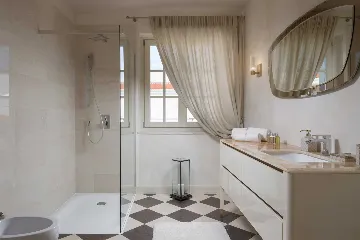 Elegant 4-Bedroom Villa with Pool in Vabriga, Istria