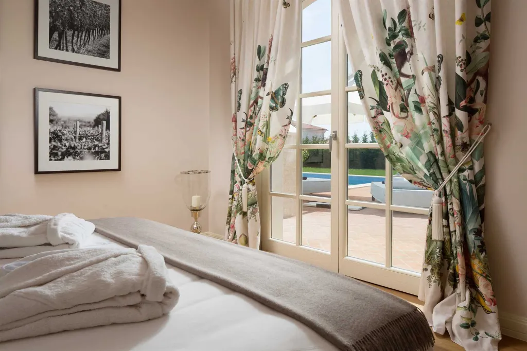 Elegant 4-Bedroom Villa with Pool in Vabriga, Istria