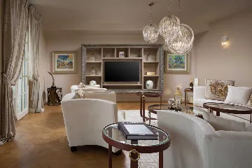 Elegant 4-Bedroom Villa with Pool in Vabriga, Istria