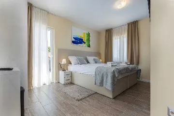 Spacious Country Villa with Pool in Vižinada