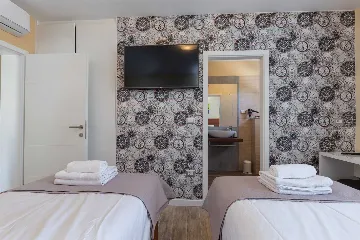 Spacious Country Villa with Pool in Vižinada