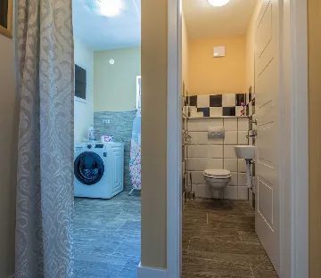 Spacious Country Villa with Pool in Vižinada