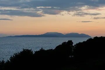 Seaside Villa Retreat with Pool, Zaraće