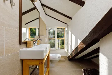 Seaside Villa Retreat with Pool, Zaraće