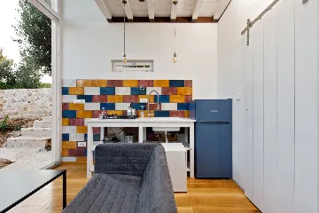 Seaside Villa Retreat with Pool, Zaraće