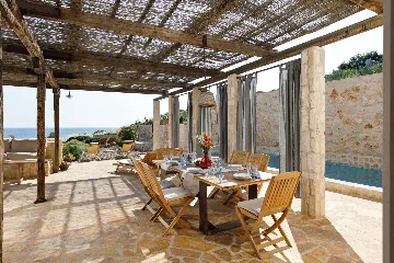 Seaside Villa Retreat with Pool, Zaraće