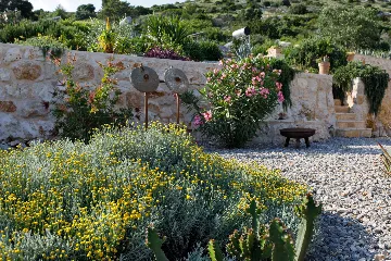 Seaside Villa Retreat with Pool, Zaraće