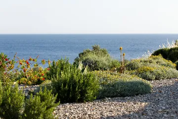 Seaside Villa Retreat with Pool, Zaraće